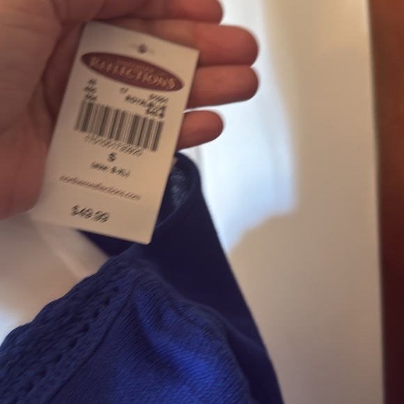 NWT northern reflections size small Blue Lace Trim Women's cotton Top - Picture 6 of 6